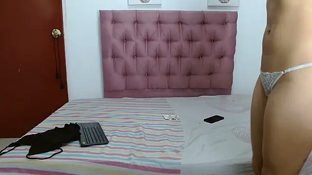 Sarita Brooks online show from November 8, 3:17 pm