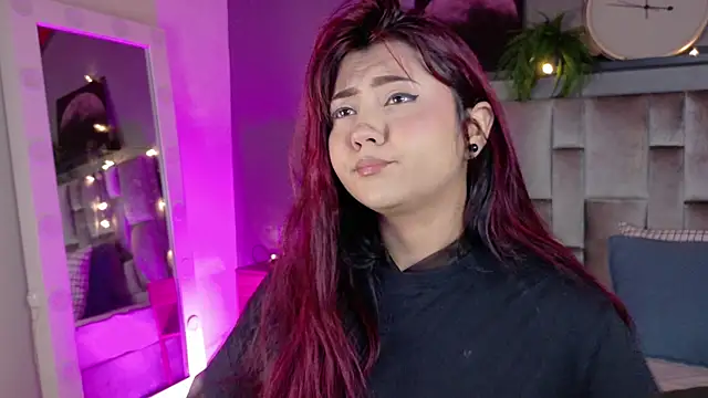 alaia-rogers online show from October 28, 12:00 pm