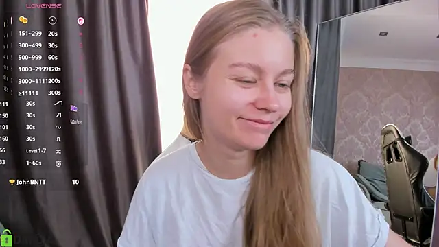 Snapshot of Polumna_cute chatting on October 4, 8:31 am Polumna cute online show from October 4, 8:31 am