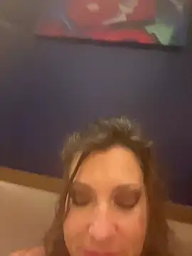 Lwhite1 online show from February 1, 12:42 am