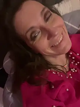 Lwhite1 online show from January 5, 10:46 pm