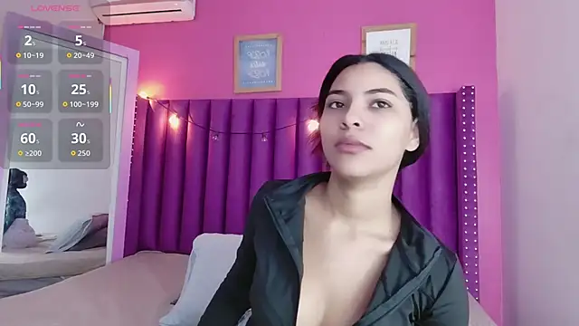 littleebonny online show from October 18, 1:14 pm