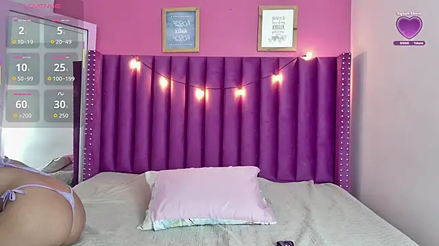 littleebonny online show from November 10, 1:17 pm