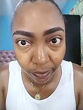 dirtyvictoria online show from June 11, 10:39 pm