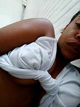 isabellehaynes online show from November 13, 4:28 pm