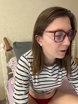 BeatriceTender online show from March 26, 7:48 pm