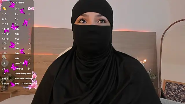 nashi ra online show from April 10, 11:49 am