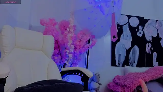 KilyetVera3x online show from March 24, 9:14 am