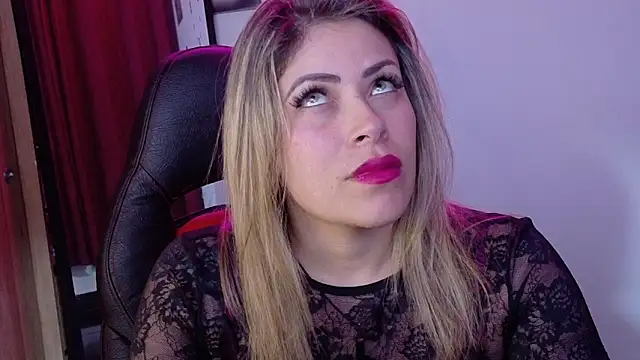 Natalia Montoya online show from October 11, 3:11 am