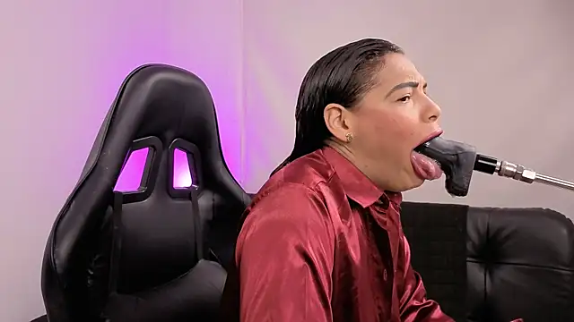 Anabel693 online show from November 6, 8:20 am