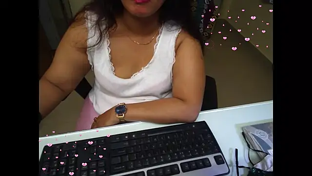 Snapshot of Arushisingh8888 chatting on September 12, 1:29 pm Arushisingh8888 online show from September 12, 1:29 pm