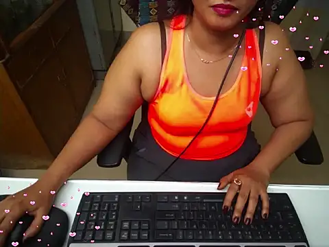 Snapshot of Arushisingh8888 chatting on September 16, 2:47 pm Arushisingh8888 online show from September 16, 2:47 pm