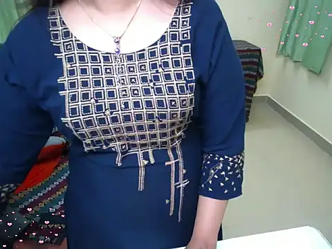 Snapshot of Arushisingh8888 chatting on October 6, 2:01 pm Arushisingh8888 online show from October 6, 2:01 pm