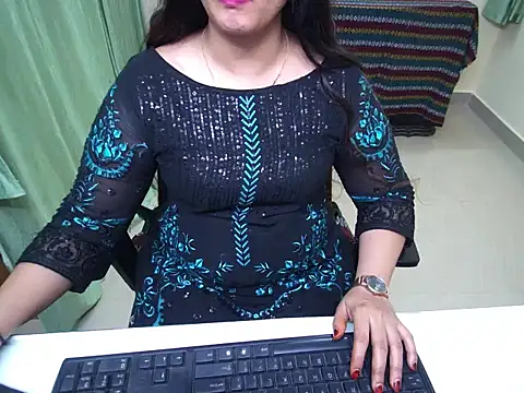 Snapshot of Arushisingh8888 chatting on October 7, 4:00 pm Arushisingh8888 online show from October 7, 4:00 pm