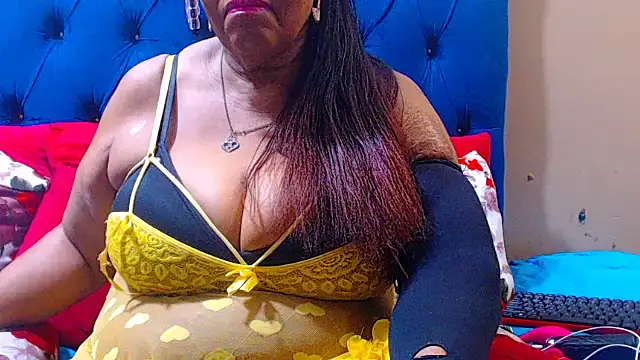 ebonycandy10 online show from September 25, 5:17 am