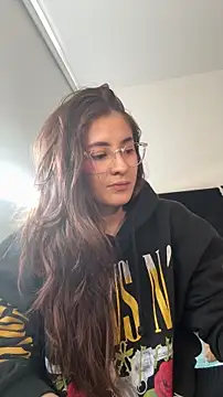 Pric3sgabi online show from February 4, 9:07 pm