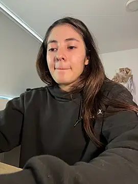 Pric3sgabi online show from November 19, 7:36 pm