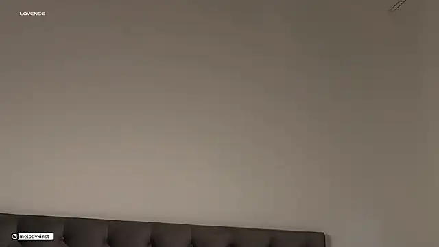 melodyxlove online show from February 25, 8:35 am