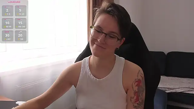 JessieFlower online show from April 10, 8:09 am