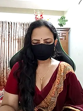 Payel-Sen online show from April 18, 7:07 pm