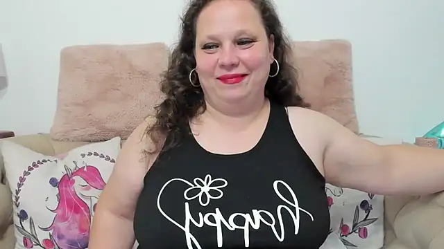 KarolineJoyy online show from October 17, 7:28 pm