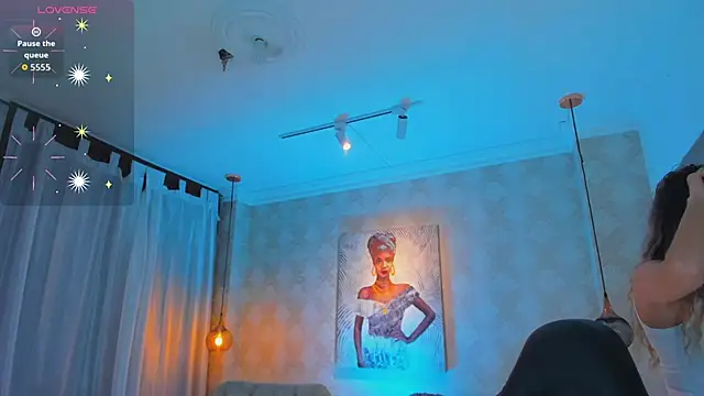 Shantall   online show from November 15, 11:11 am