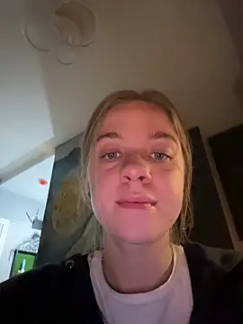 candy maggie online show from November 15, 5:36 pm