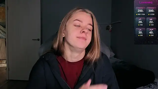 candy maggie online show from September 18, 8:13 am