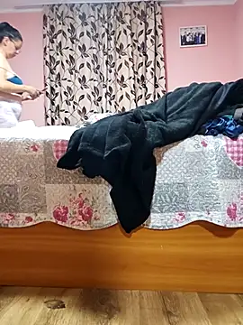 KristenVega online show from September 29, 7:02 am