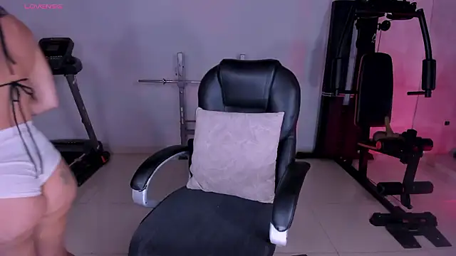 AlessaRomero online show from March 12, 8:22 pm