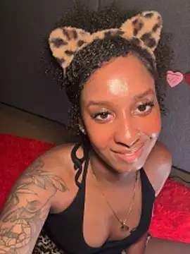 Your Paris online show from February 15, 7:51 am