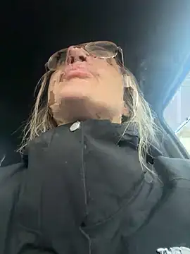 casalinga88 online show from April 1, 4:37 pm