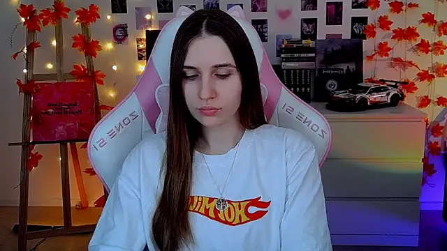 AliceCharmy online show from November 20, 6:47 am