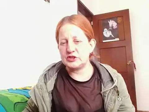 ViioletaMora online show from November 1, 9:30 pm