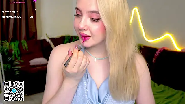 oliviabr0wn0 online show from February 27, 2:33 am