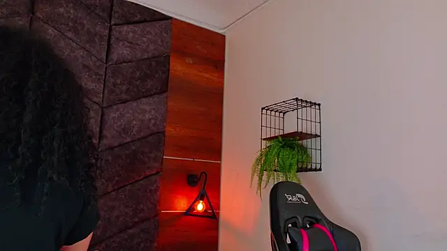 memphiswilliam online show from March 10, 2:48 am