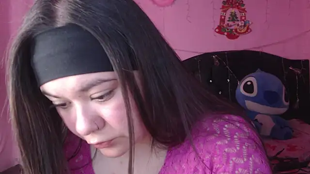 NikkiRous  online show from October 7, 3:05 pm