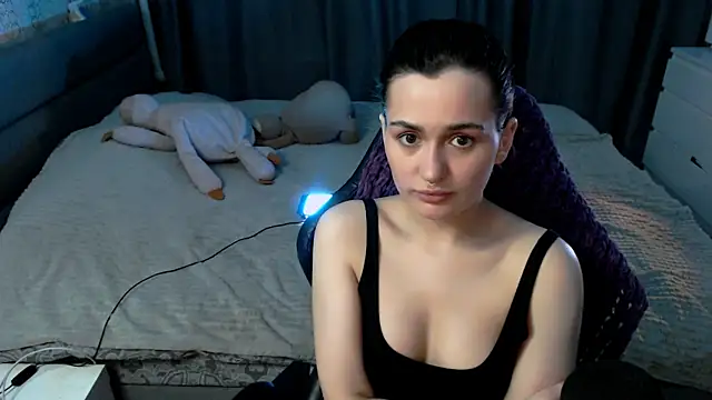 KiraYammy online show from March 12, 10:56 pm