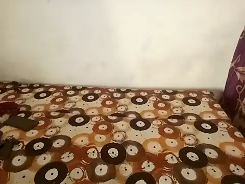 shuhana  online show from October 1, 11:26 am