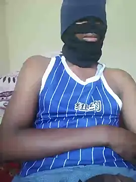 Gifttheskimaskboy online show from September 12, 6:03 am