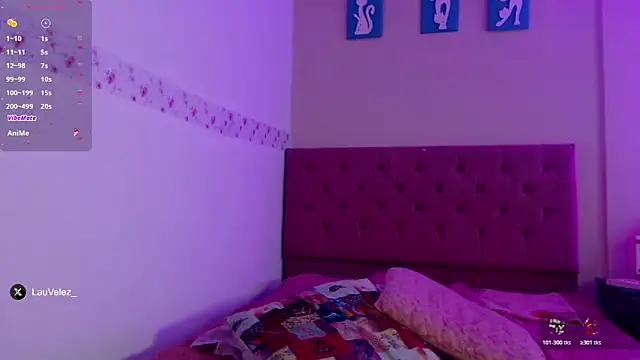 lauvelez   online show from March 28, 1:32 pm