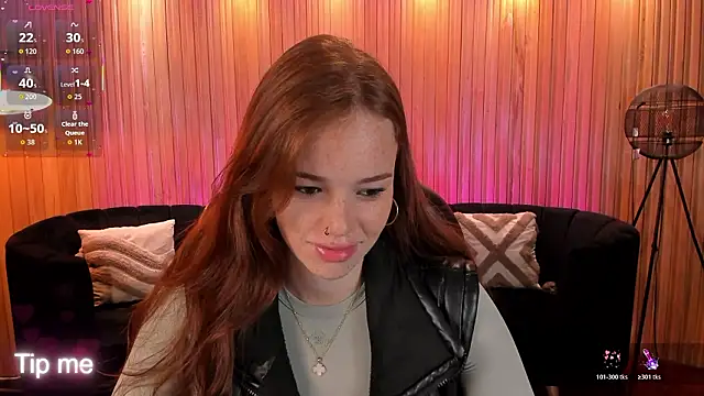 CorinneRusso online show from February 7, 5:33 am