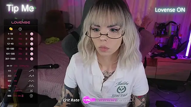 Kerry Kirk online show from October 3, 11:54 pm