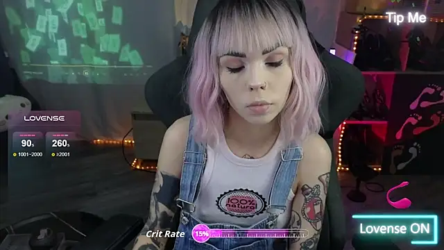 Kerry Kirk online show from November 26, 8:21 pm