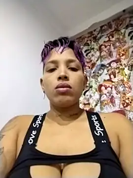 Dirty Zoe online show from January 7, 3:10 am