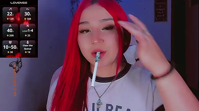 madisonx17 online show from April 8, 11:40 pm