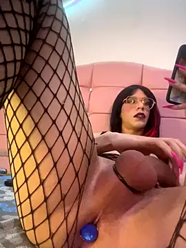 danielagh29 online show from November 18, 6:25 am