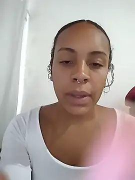 Julia Pretinha online show from January 14, 1:38 pm