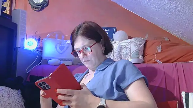 lanax online show from June 10, 12:48 pm