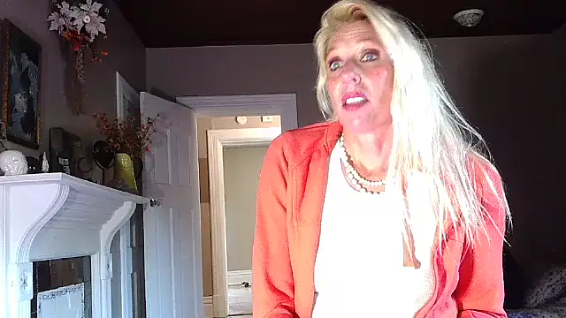 Glamazonx online show from September 18, 1:31 pm